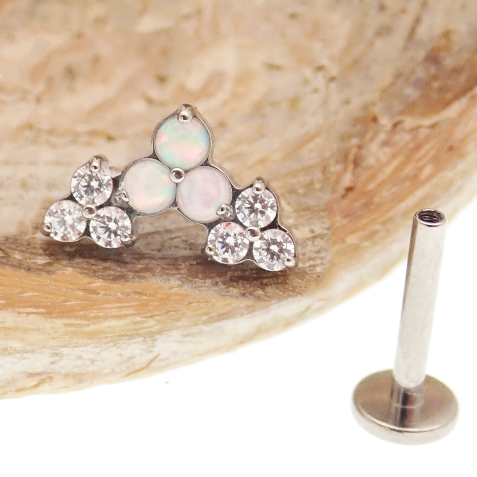 Trinity cluster threadless piercing, 20g,18g,16g,14g flatback - Body Clickers Body Jewelry