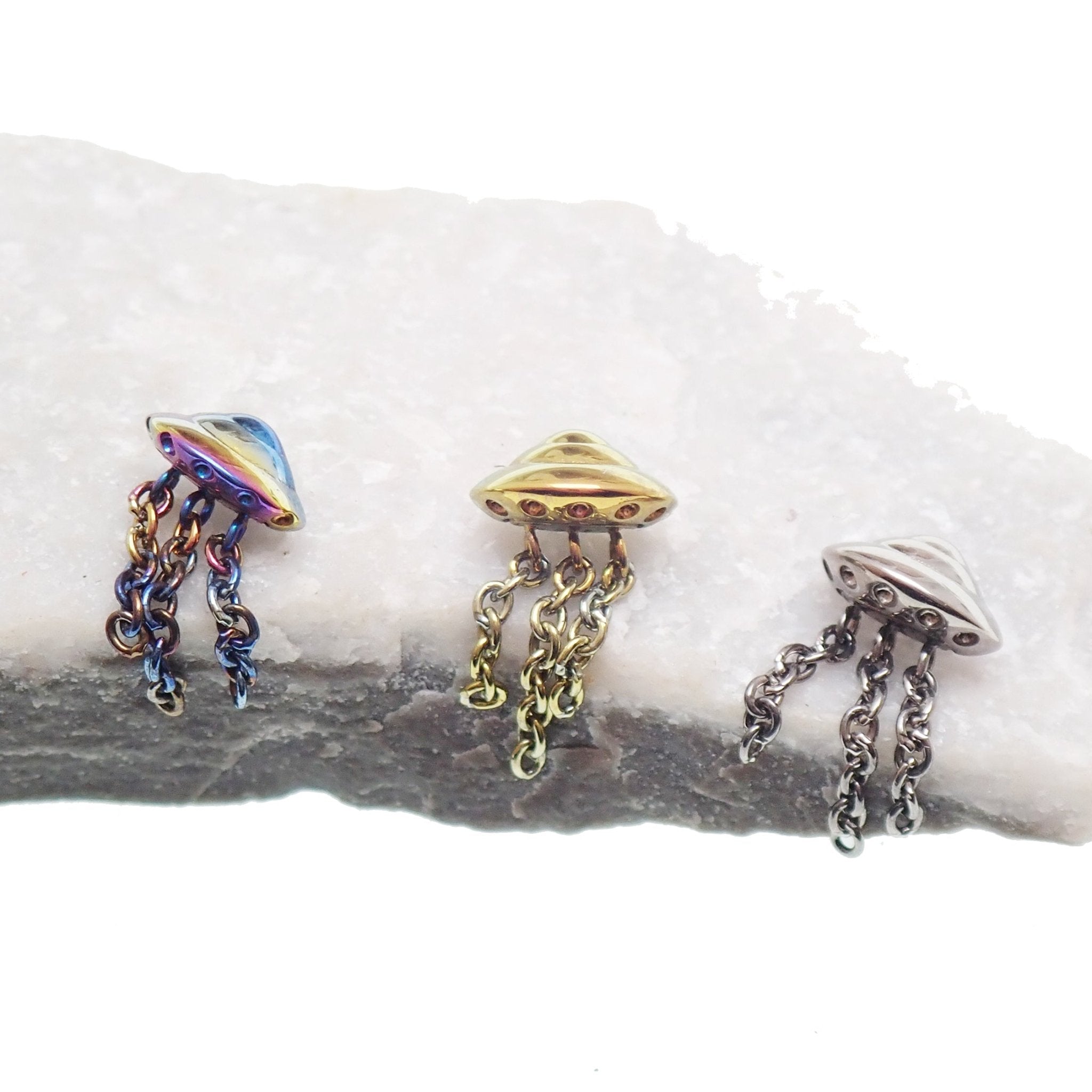 Internally Threaded UFO Titanium Flatback Piercing - Body Clickers Body Jewelry