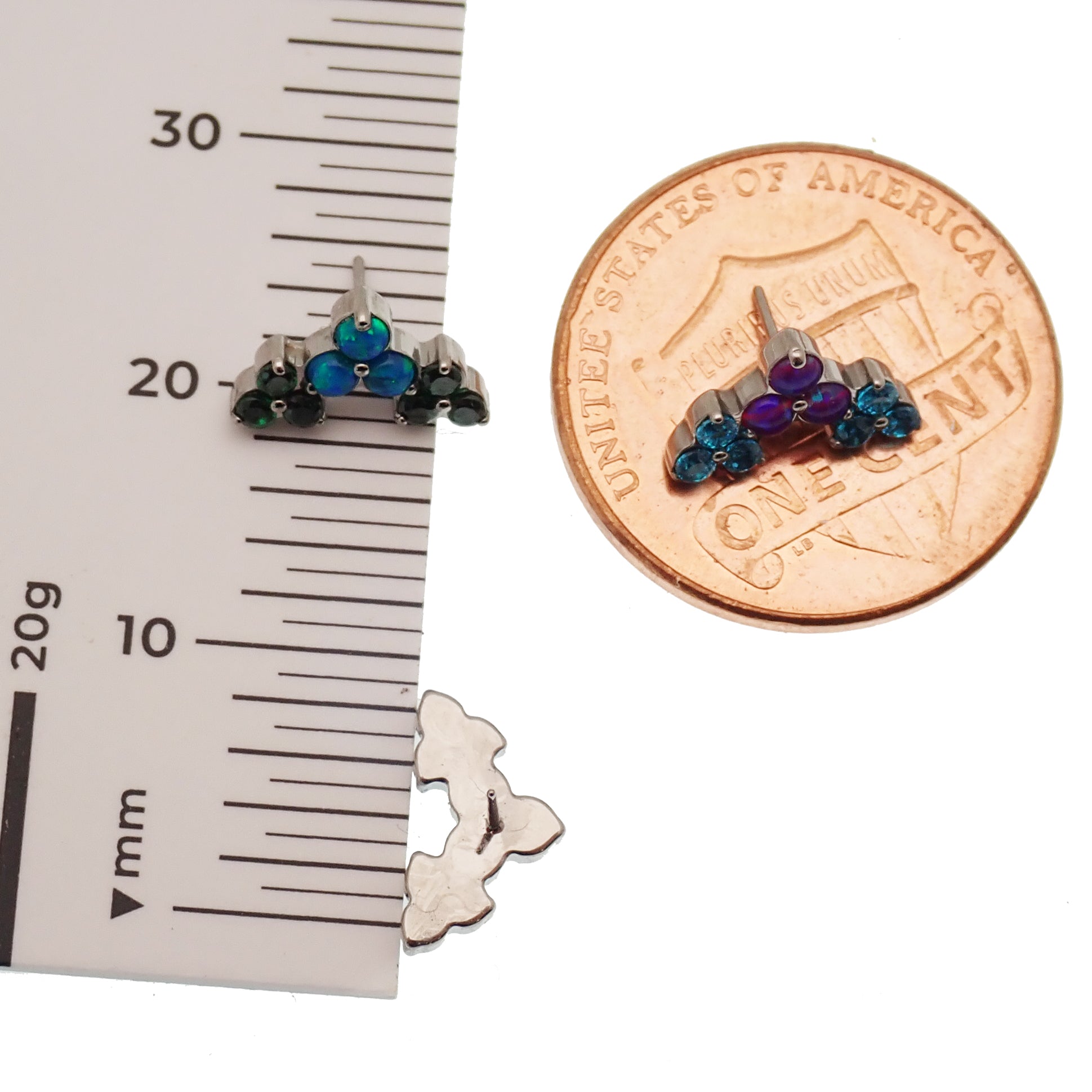 Trinity cluster threadless piercing, 20g,18g,16g,14g flatback - Body Clickers Body Jewelry