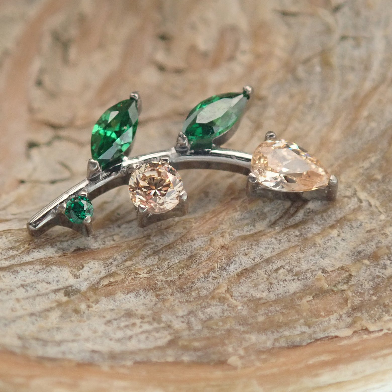 Titanium Vine CZ cartilage piercing - Body Clickers Body Jewelry