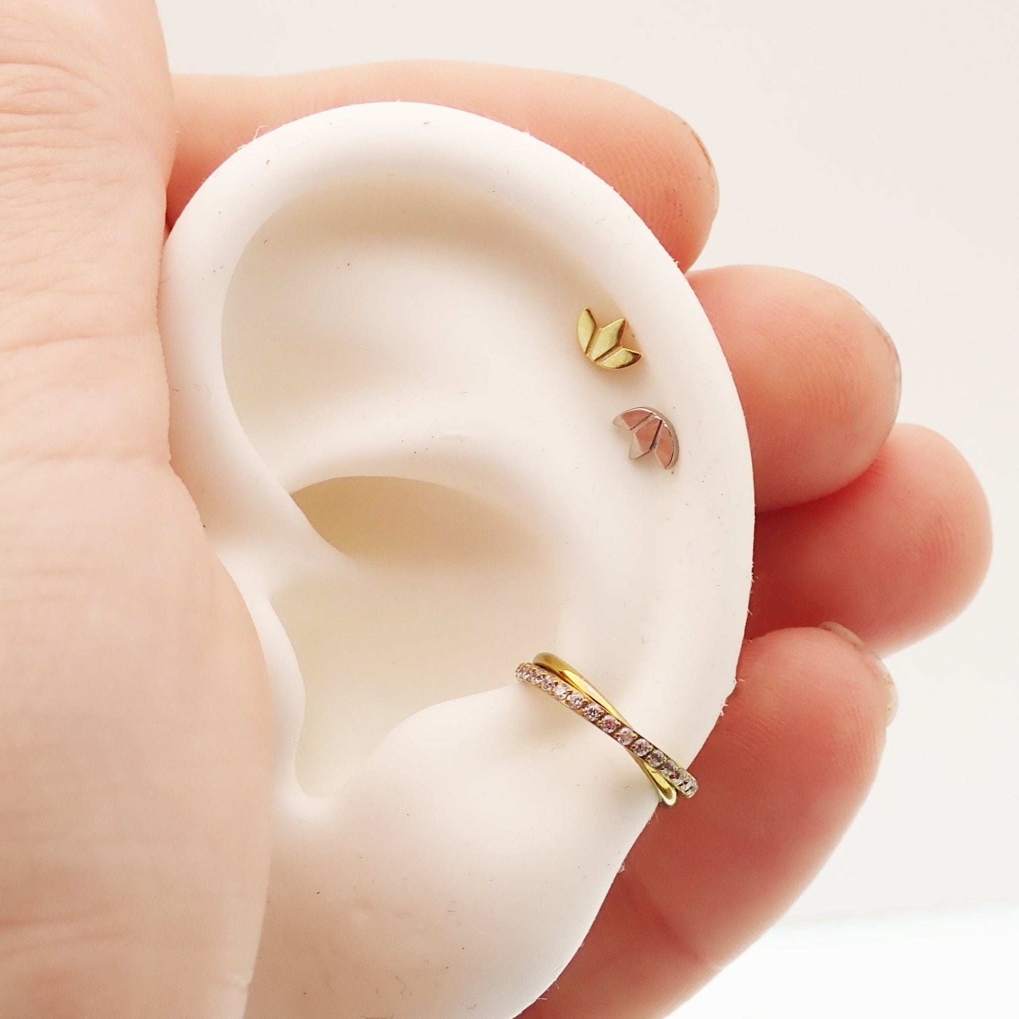 Lotus Flower Titanium Push Fit Labret 14g, 16g, 18g, 20g - Body Clickers Body Jewelry