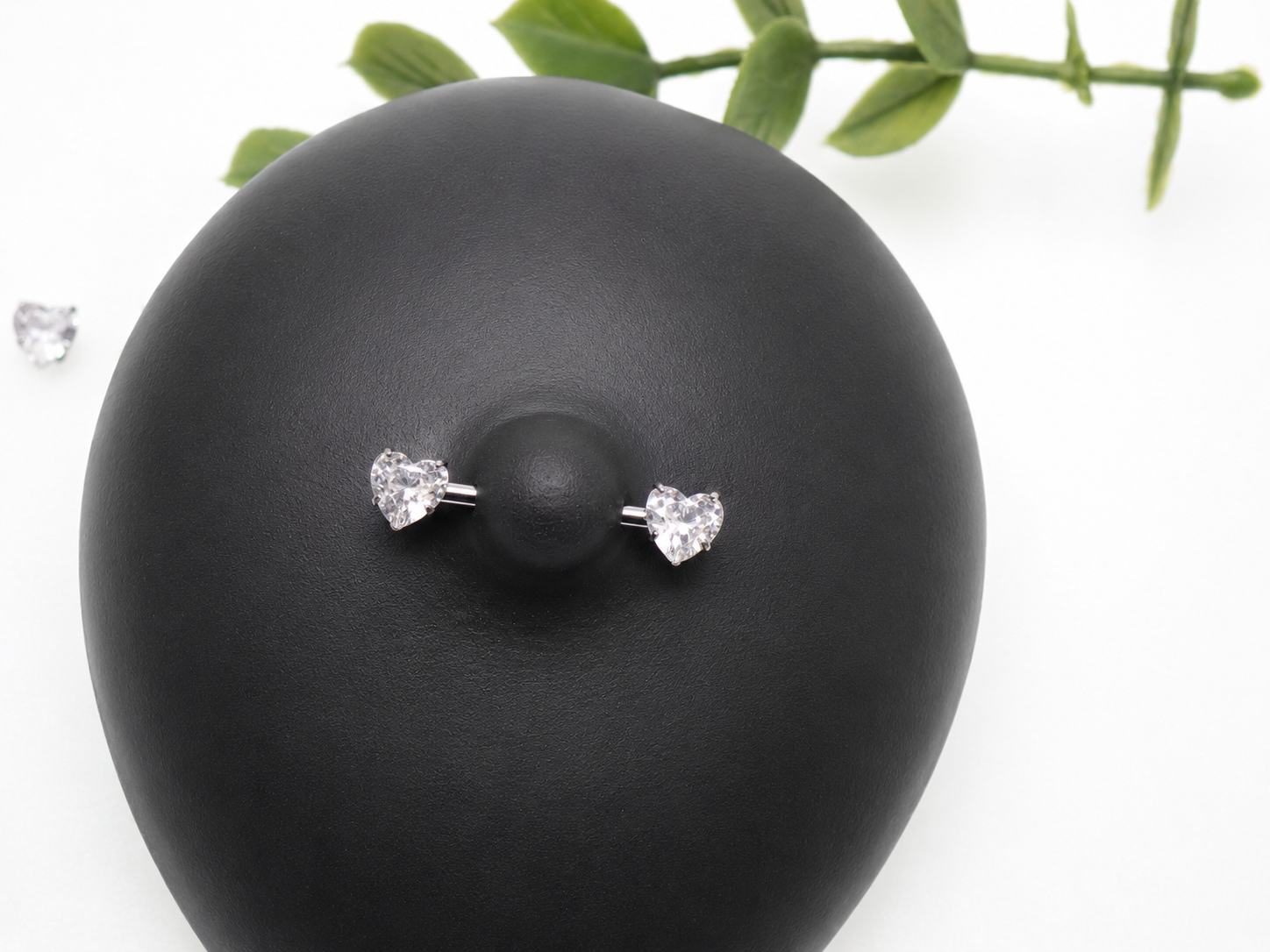 14G Nipple Heart Internally Threaded Titanium 14mm (pair)