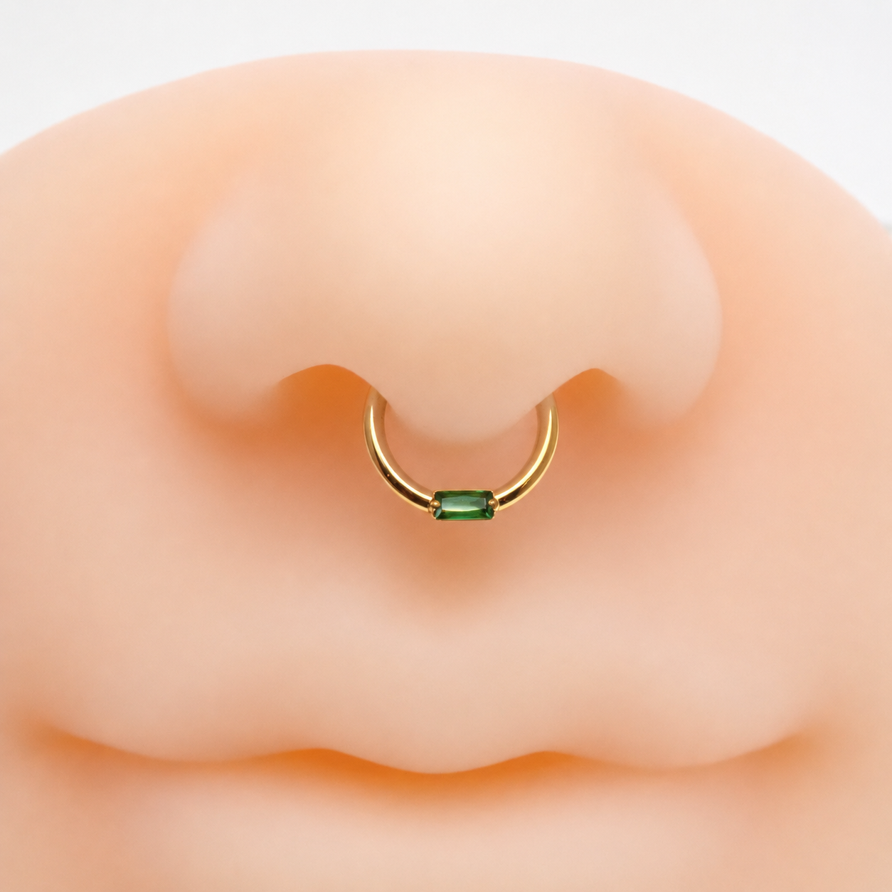 Emerald Green CZ PVD gold Titanium Clicker 16g 8mm