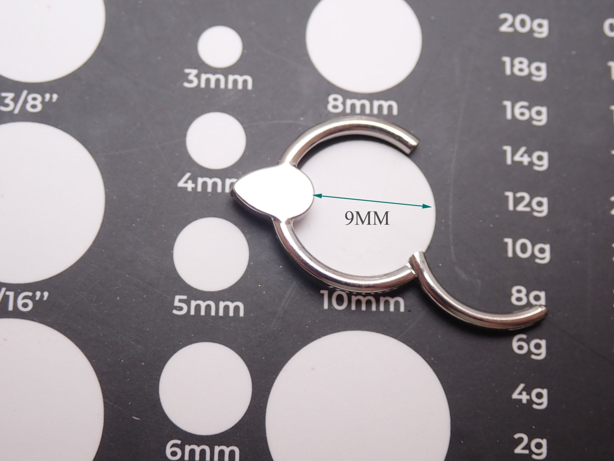 16g Natural Stone Onyx Titanium Clicker – Body Clickers Body Jewelry