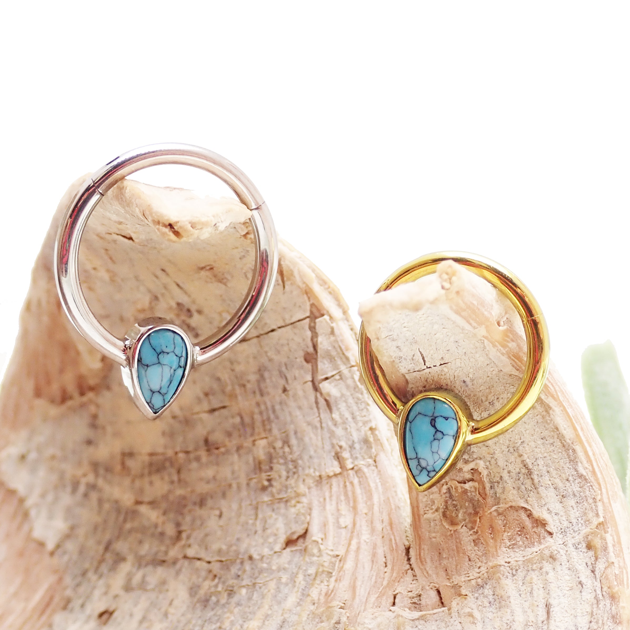 16g Natural Stone Turquoise Titanium Clicker