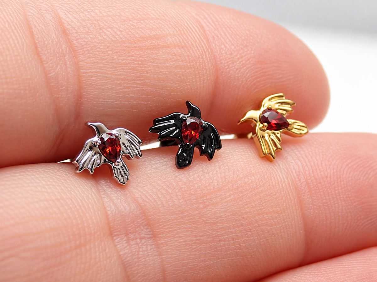 Raven Ruby CZ Implant Titanium flatback piercing