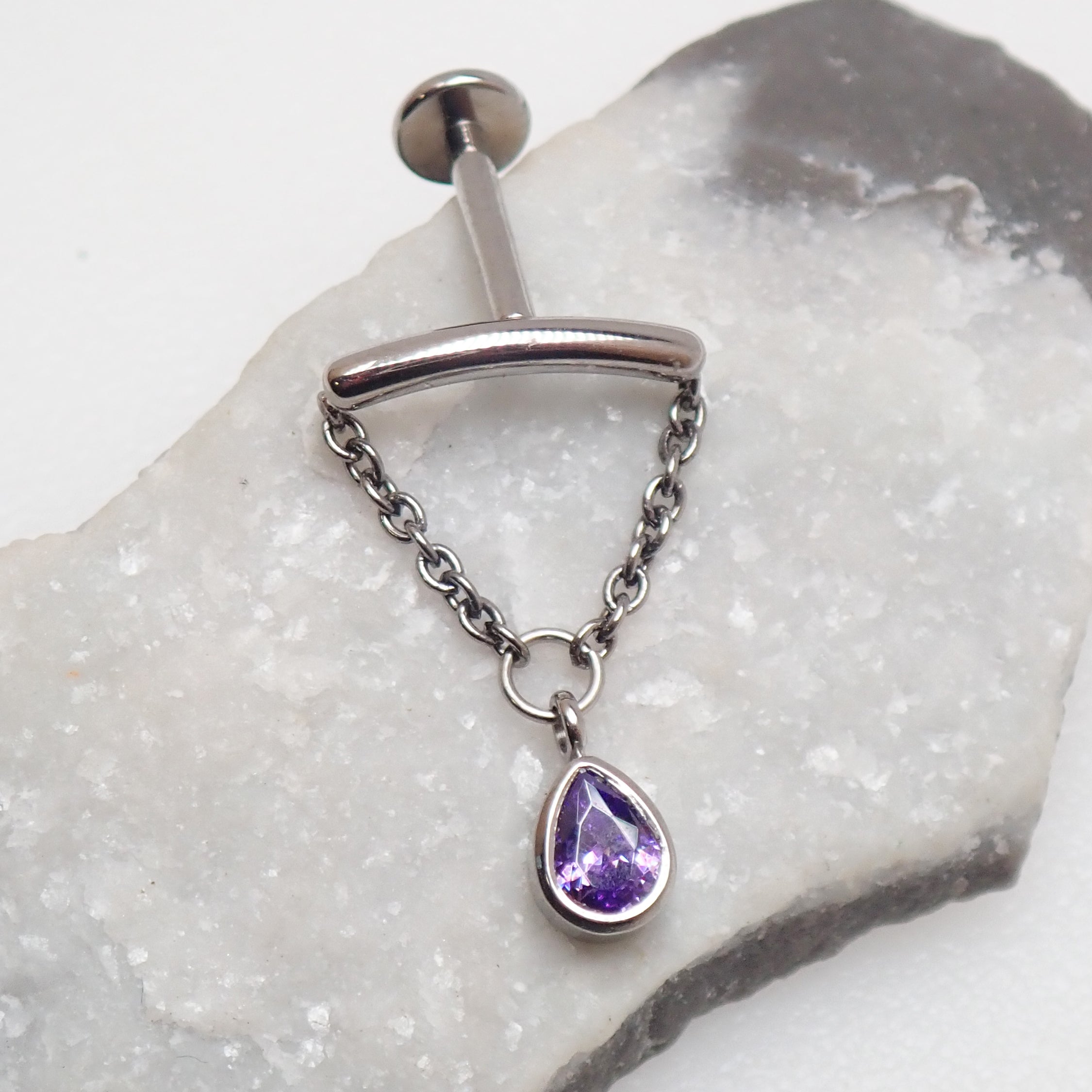 Hidden Helix Amethyst CZ Chain Titanium Flatback 18g, 16g, 14g