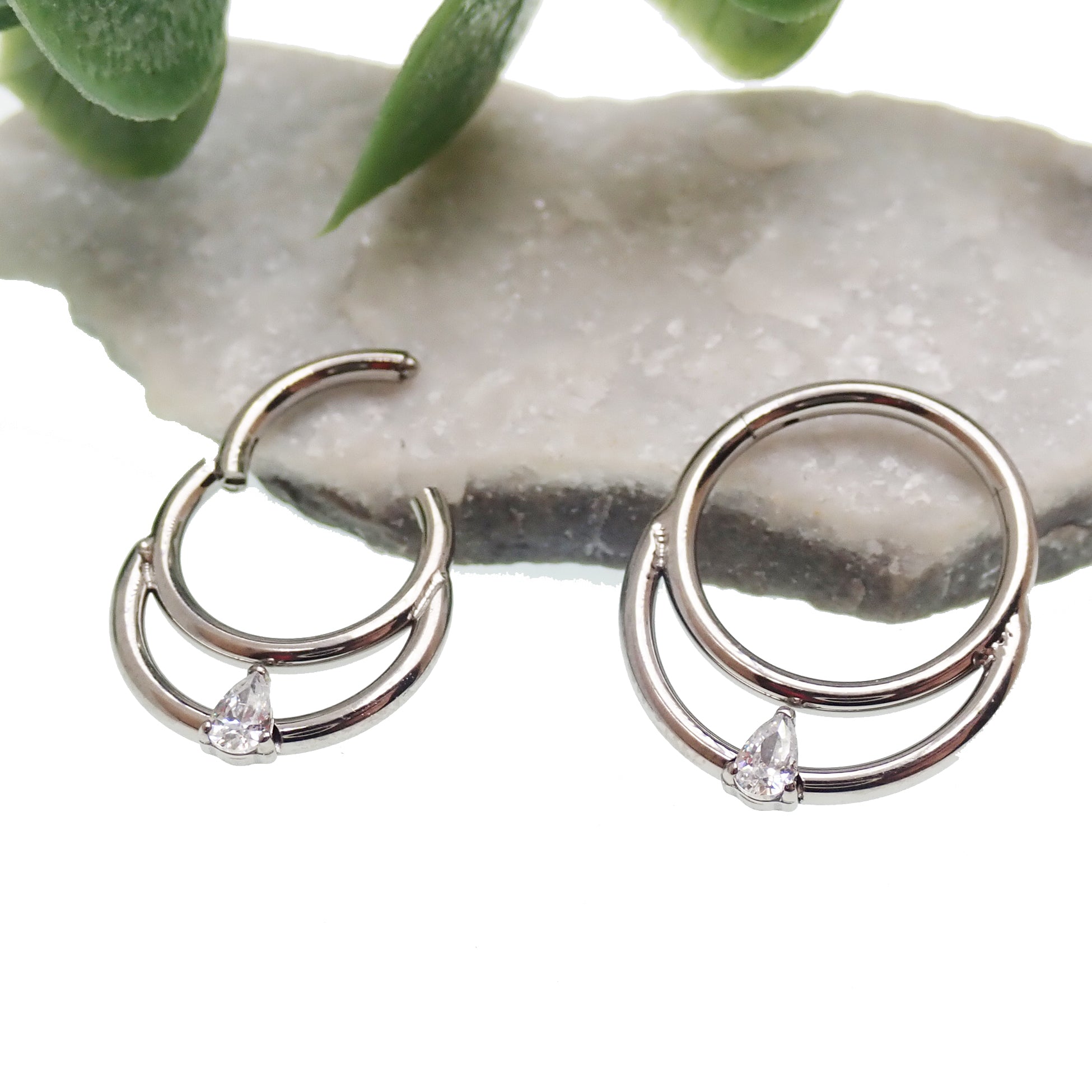16g Body Clickers double clicker body jewelry with 8mm and 10mm double clicker design, made by Body Clickers Body Jewelry