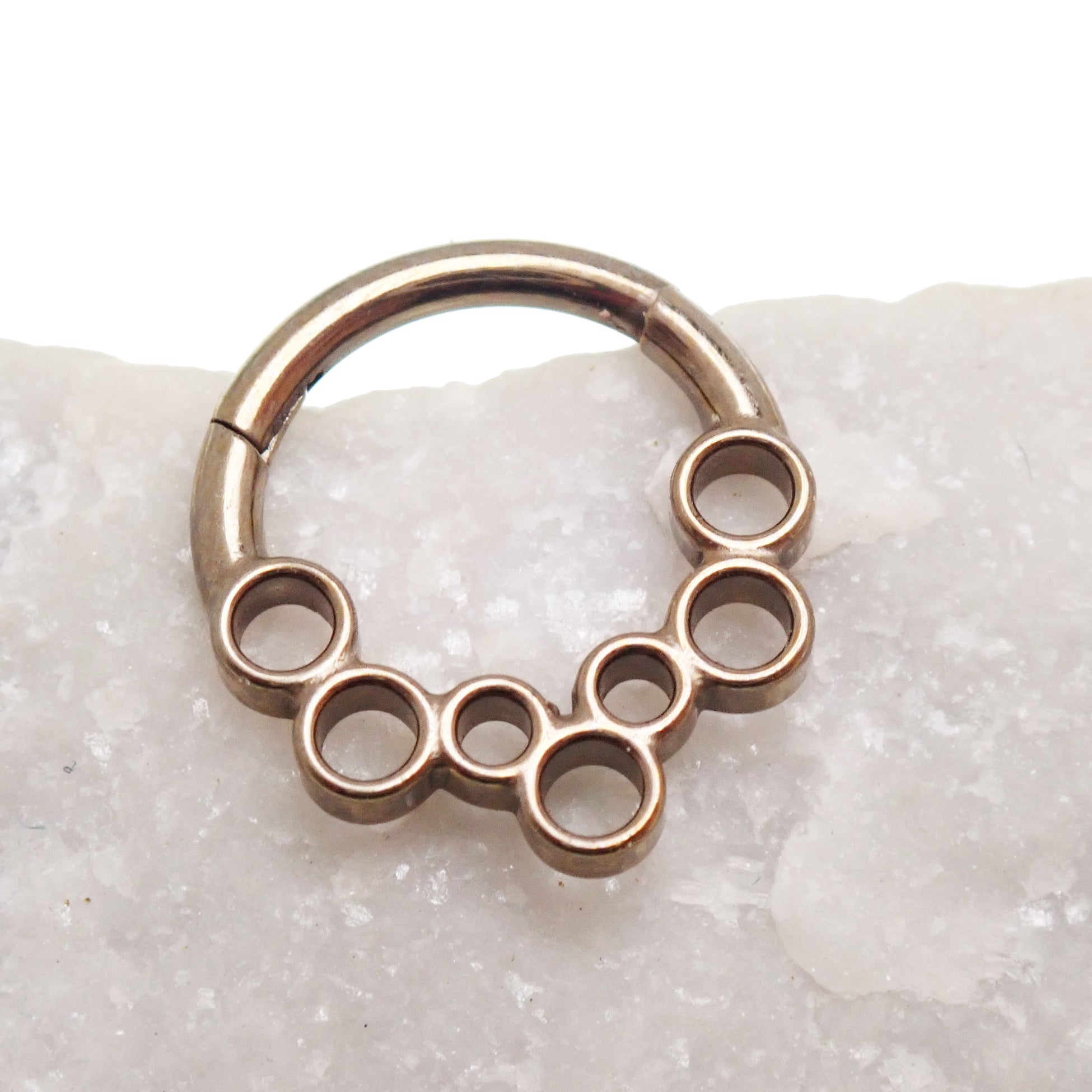 16G Body Clickers honeycomb hinged clicker jewelry with 8mm and 10mm sizes, featuring a stylish honeycomb design.
