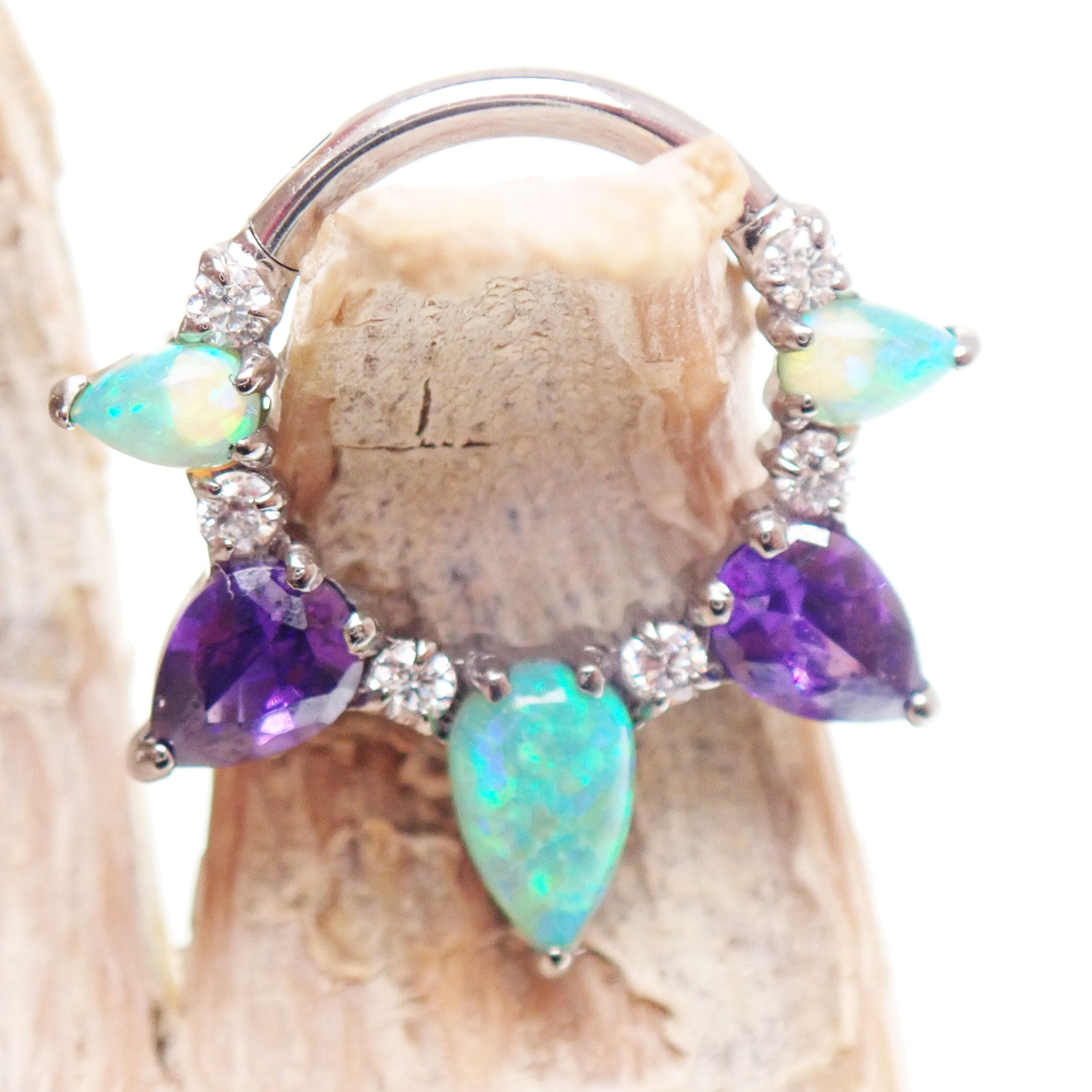 Kiwi opal and amethyst implant titanium 16g clicker body jewelry with 8mm diameter for piercings.