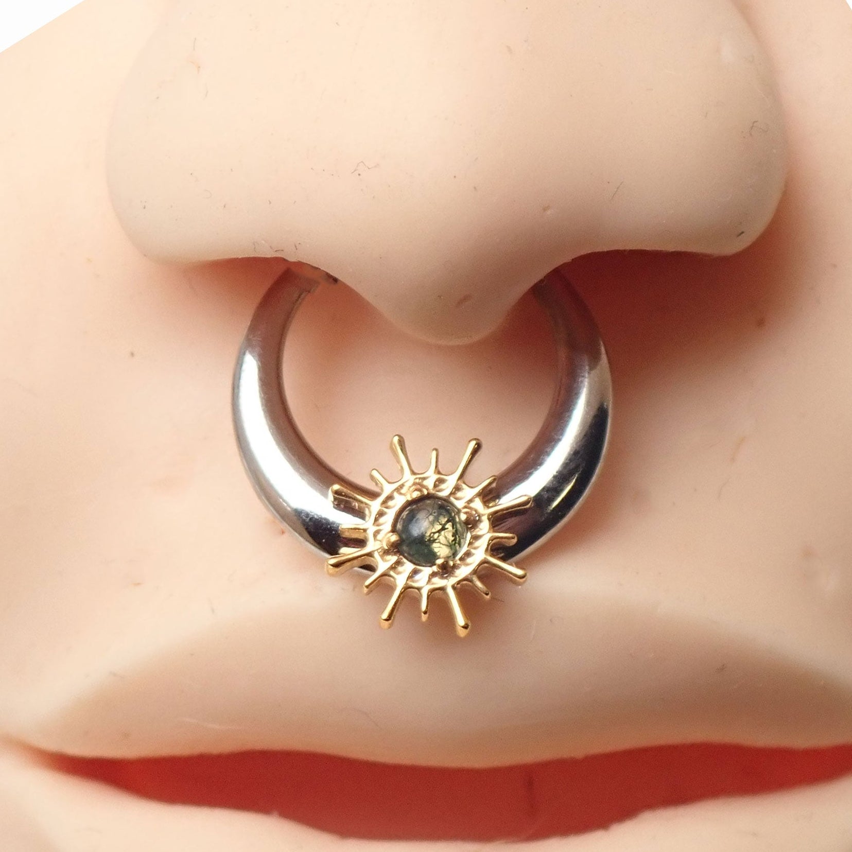 Titanium Sunburst Clicker  Moss Agate – 16G/14G Implant-Grade
