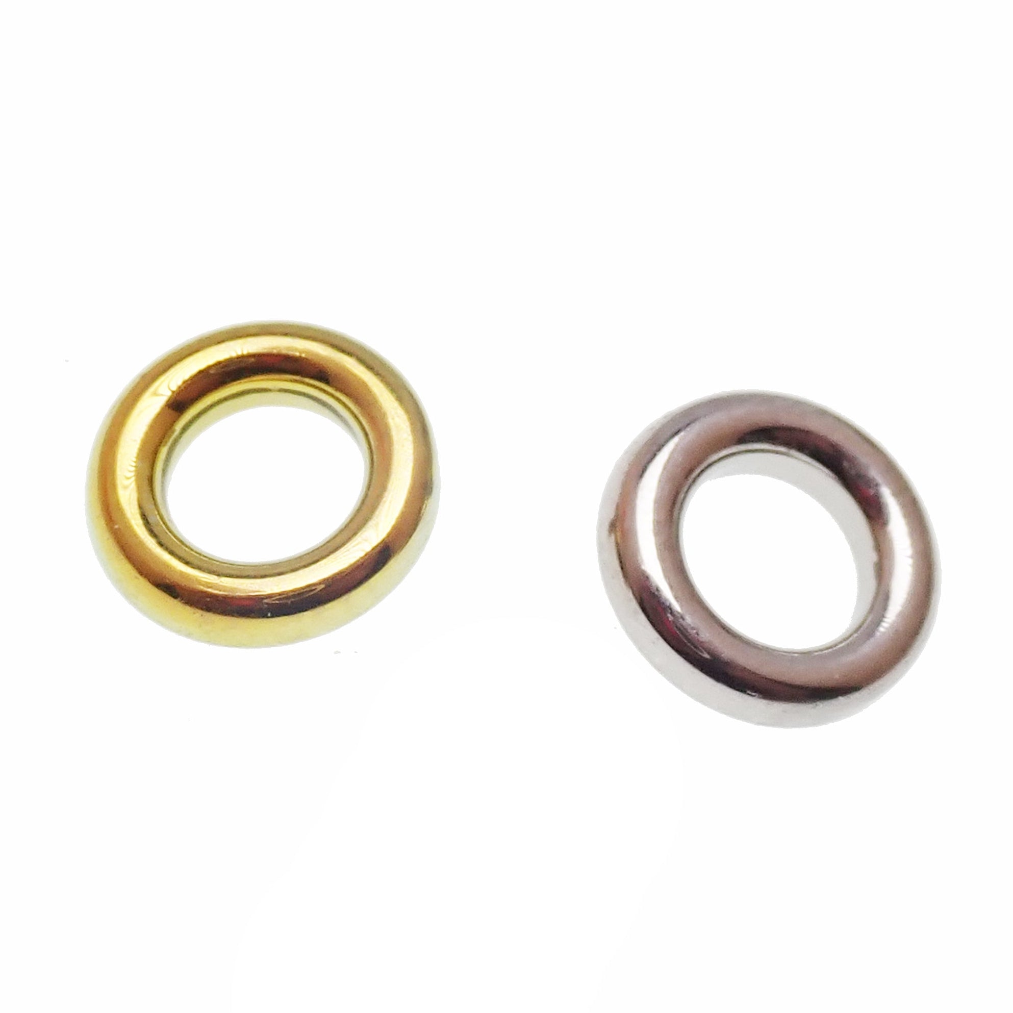 Body Clickers implant titanium circle flatback earrings in 14g, 16g, and 18g with internally threaded design and 6mm size.