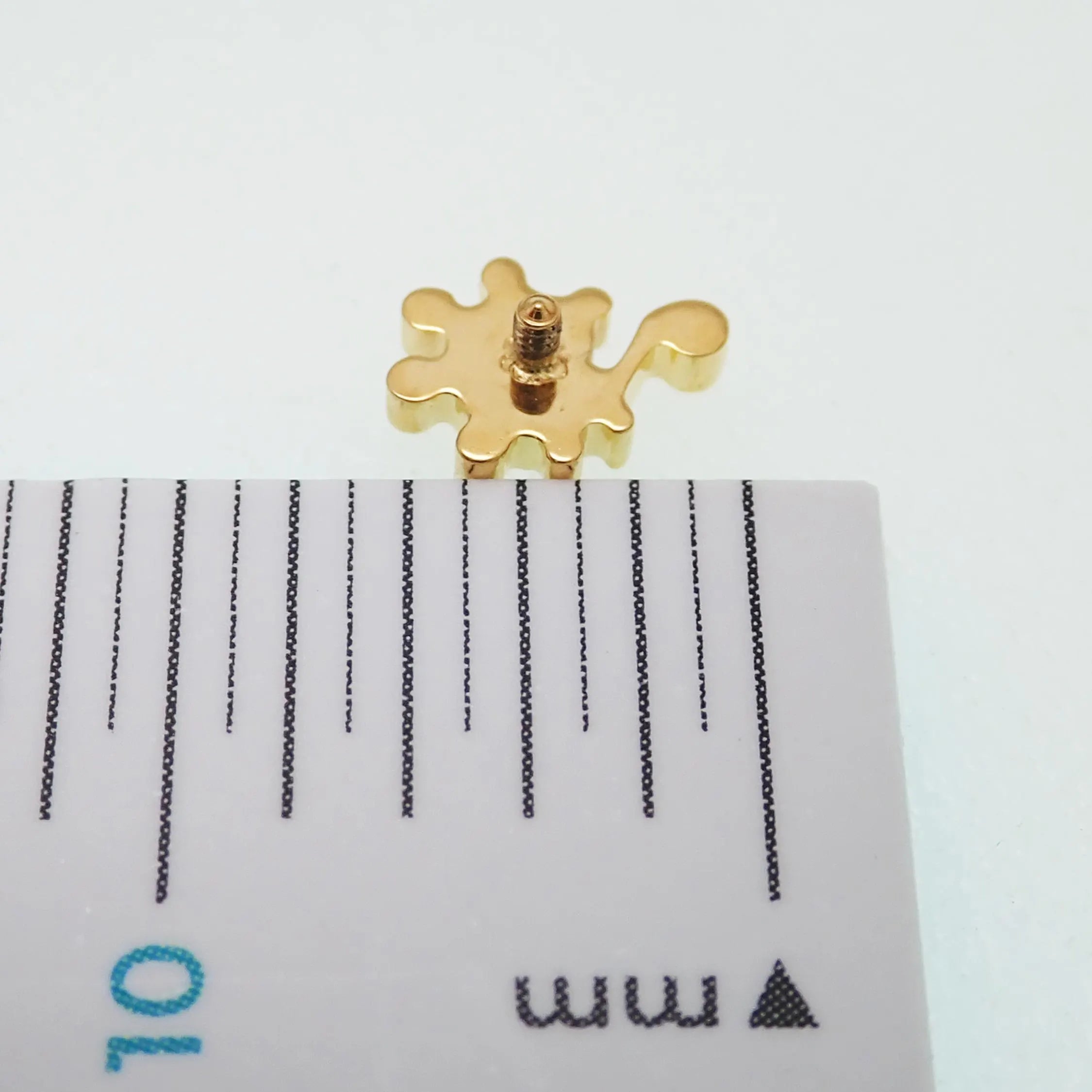 PVD Beaded Swirl Titanium Flatback/ Labret Piercing 18g, 16g, 14g