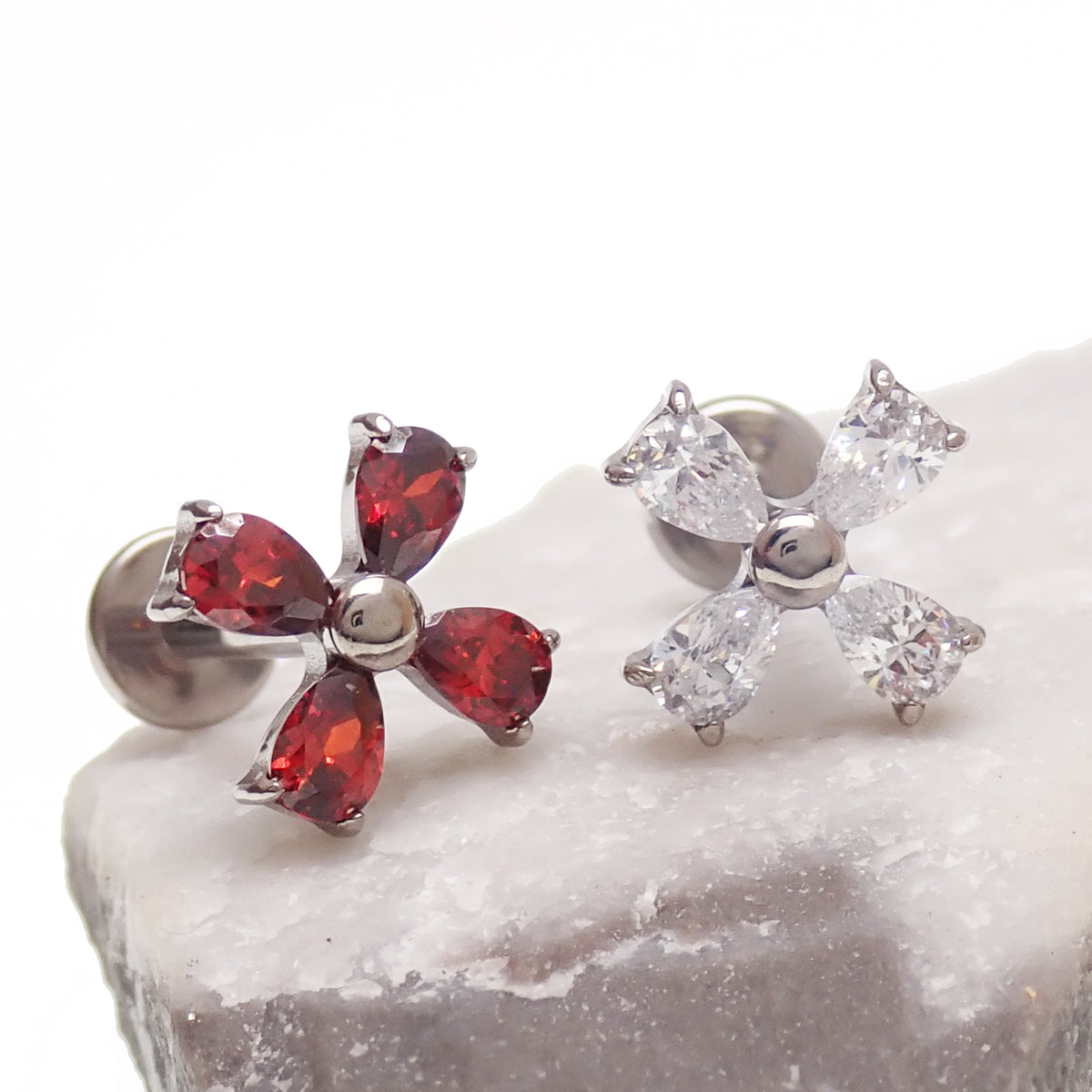 Implant titanium CZ Flower Flatback Piercing, Internally threaded 18g, 16g, 14g