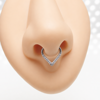 Triangle Pave Heart  Septum Clicker 16g