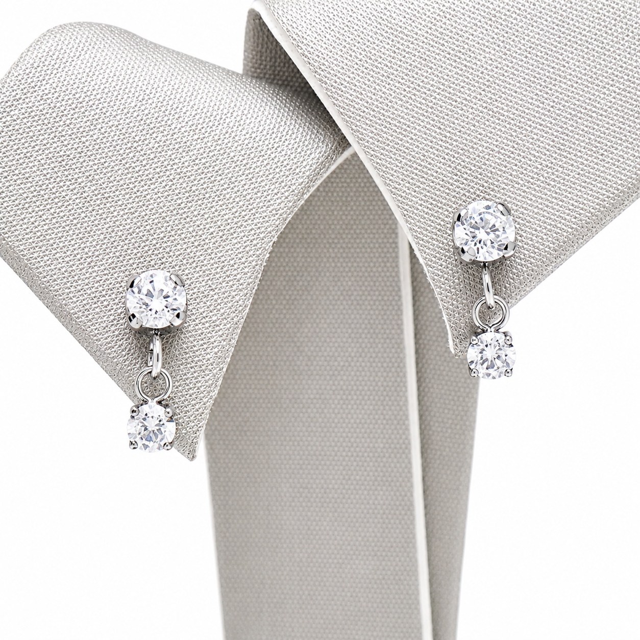 Implant Titanium Dangly Threadless Push Fit CZ Flatback Piercing