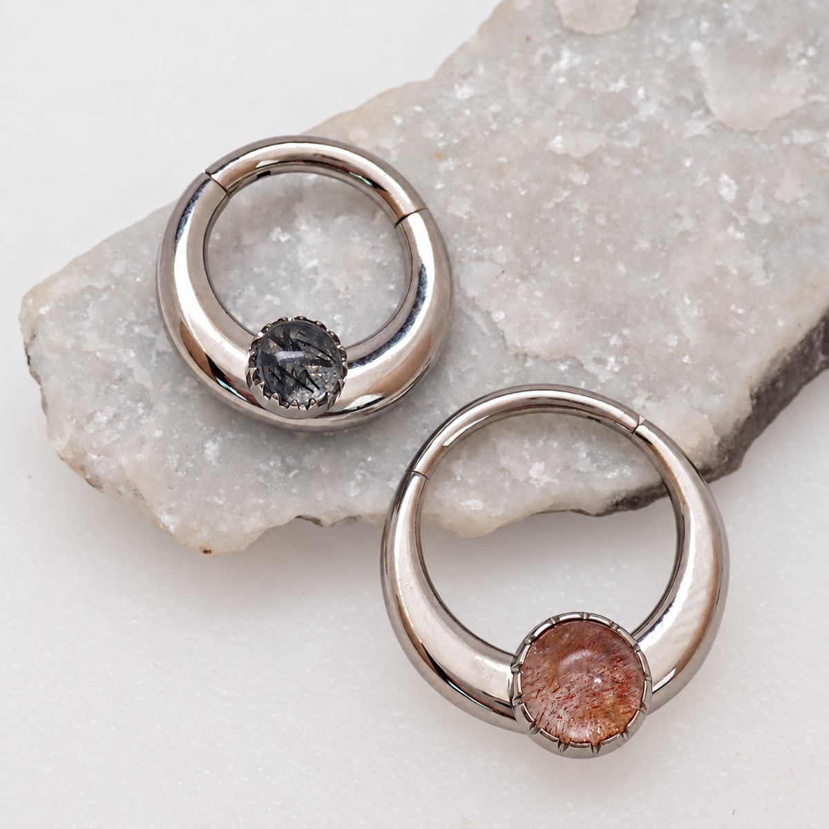 Implant Titanium Chunky Natural Stone Clicker – 16G/14G