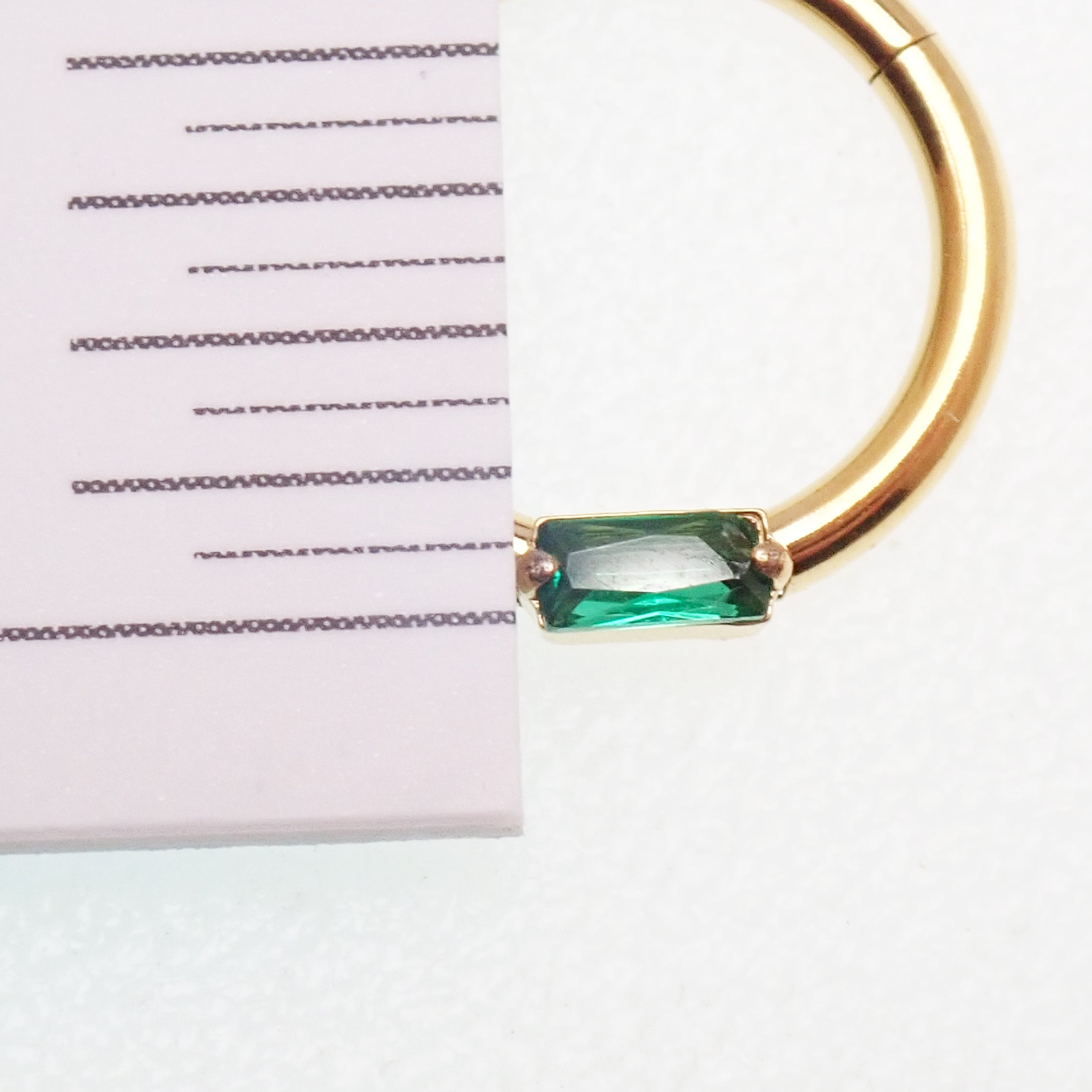 Emerald Green CZ PVD gold Titanium Clicker 16g 8mm