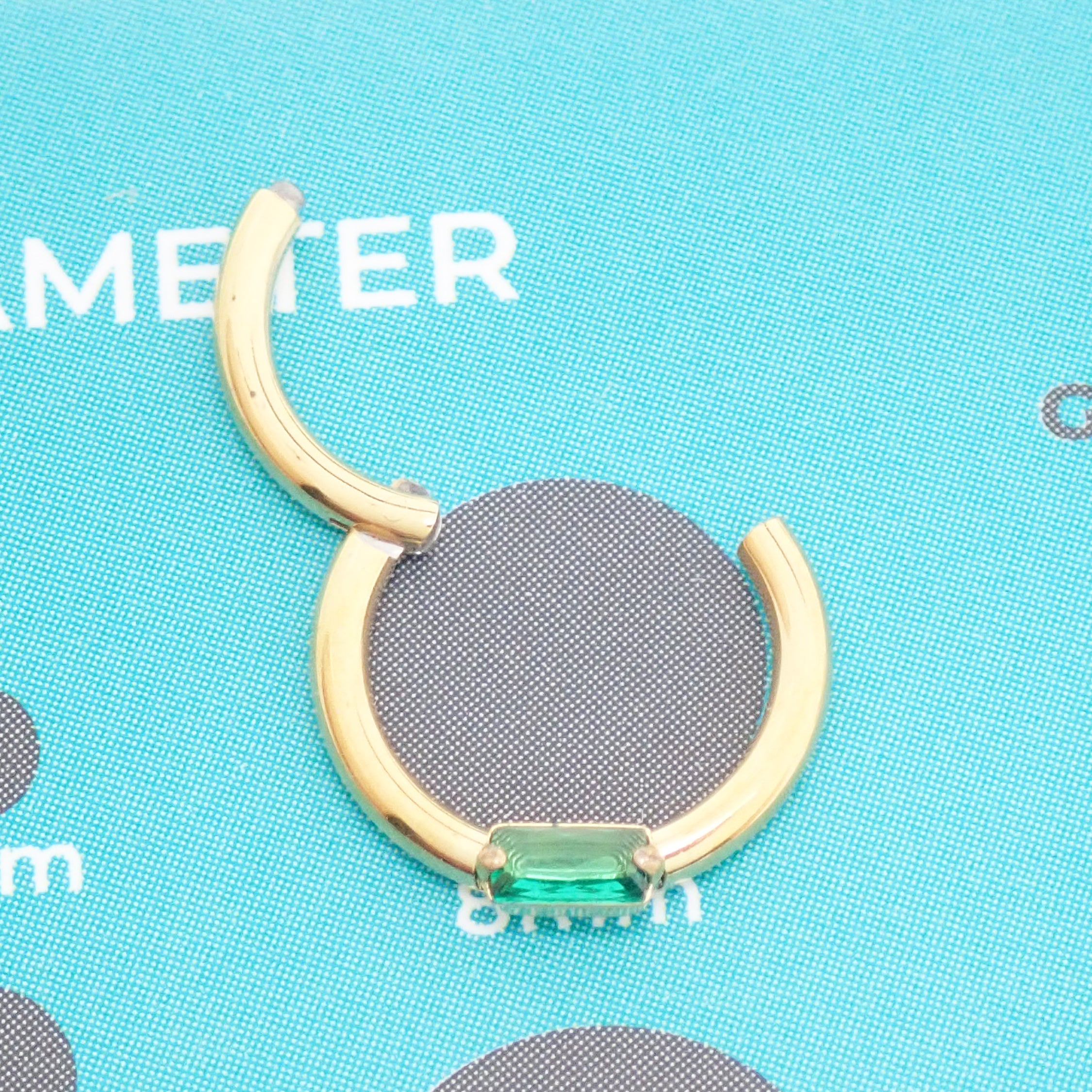 Emerald Green CZ PVD gold Titanium Clicker 16g 8mm