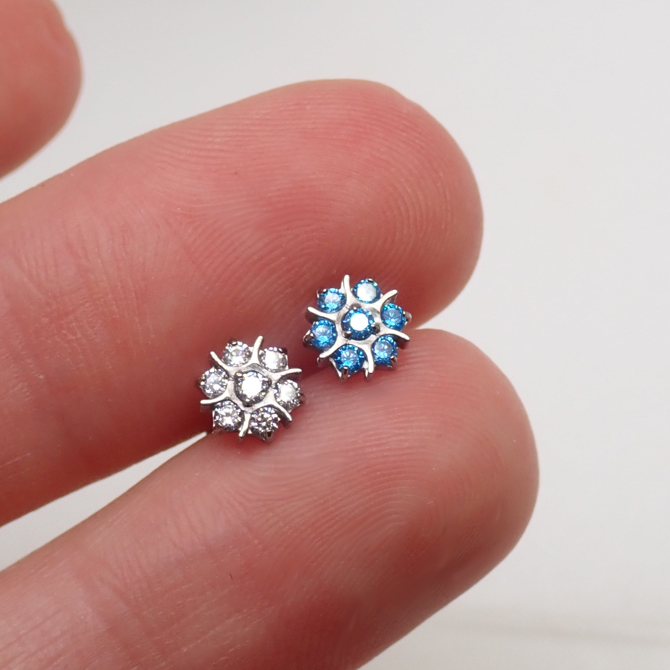 Implant Titanium natural stone Flatback Piercing, Internally Threaded