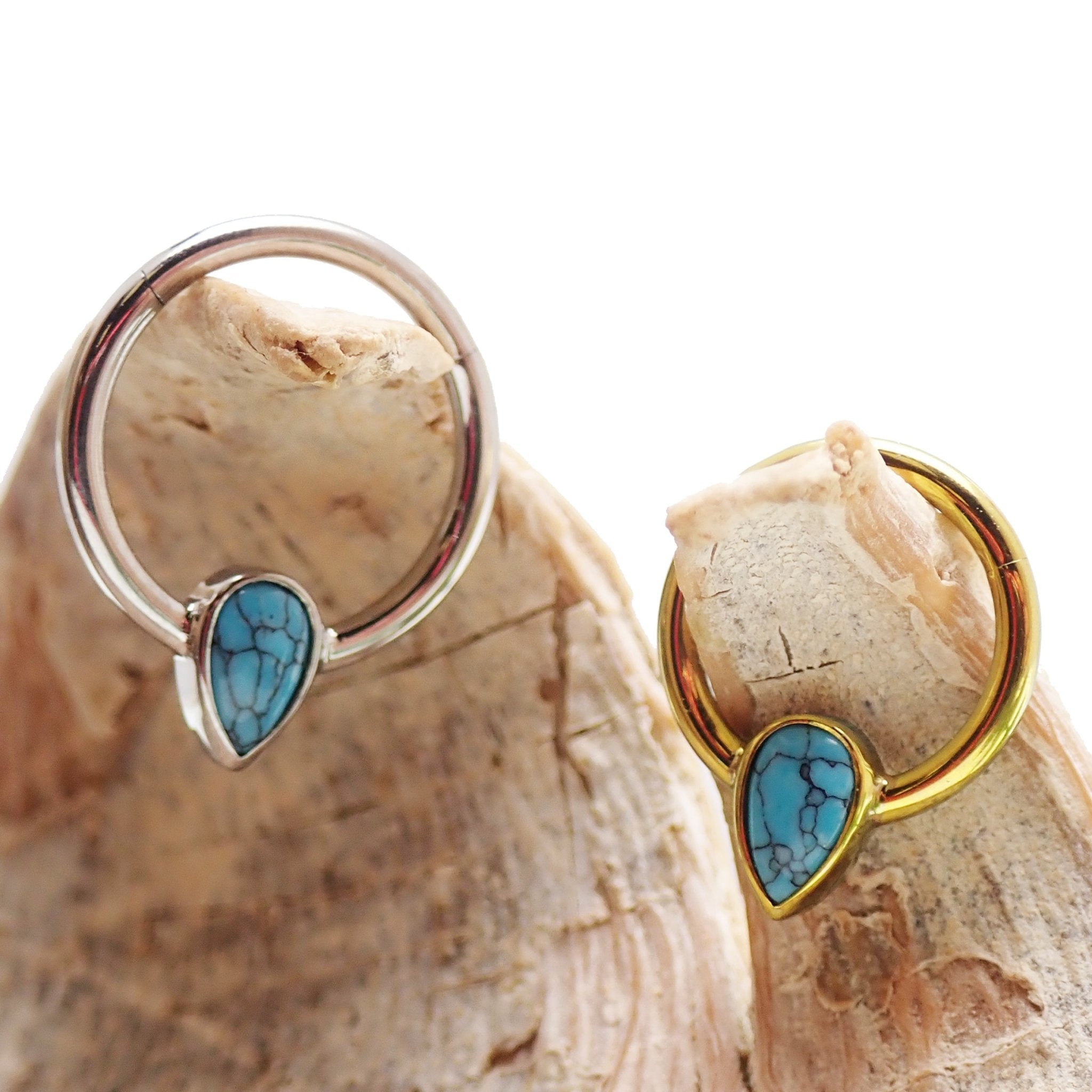 16g natural stone turquoise titanium clicker earring by Magpie, featuring an 8mm turquoise stone in a sleek titanium design