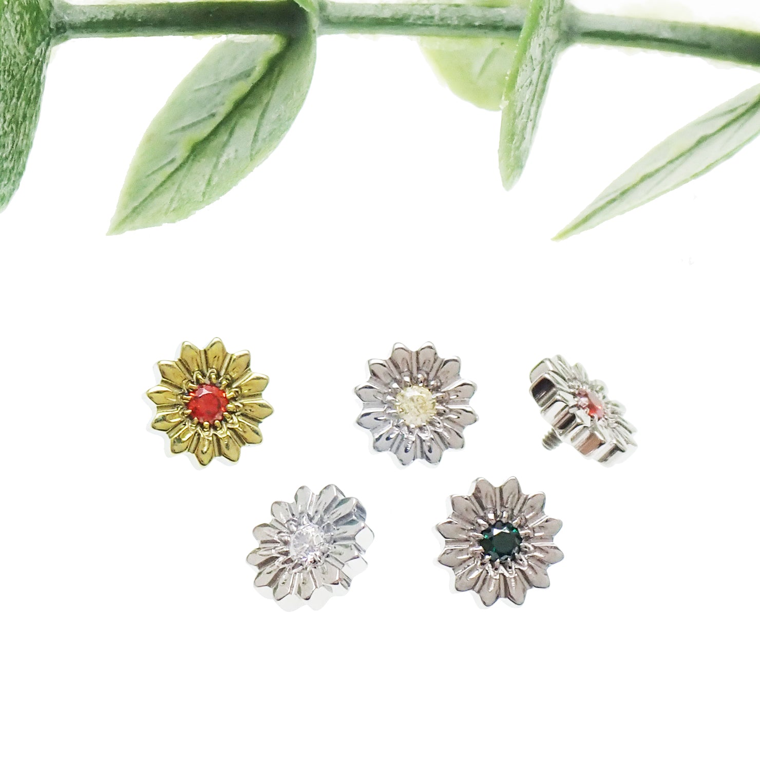 Titanium Sunflower CZ Lip _ Ear piercing - Body Clickers Body Jewelry