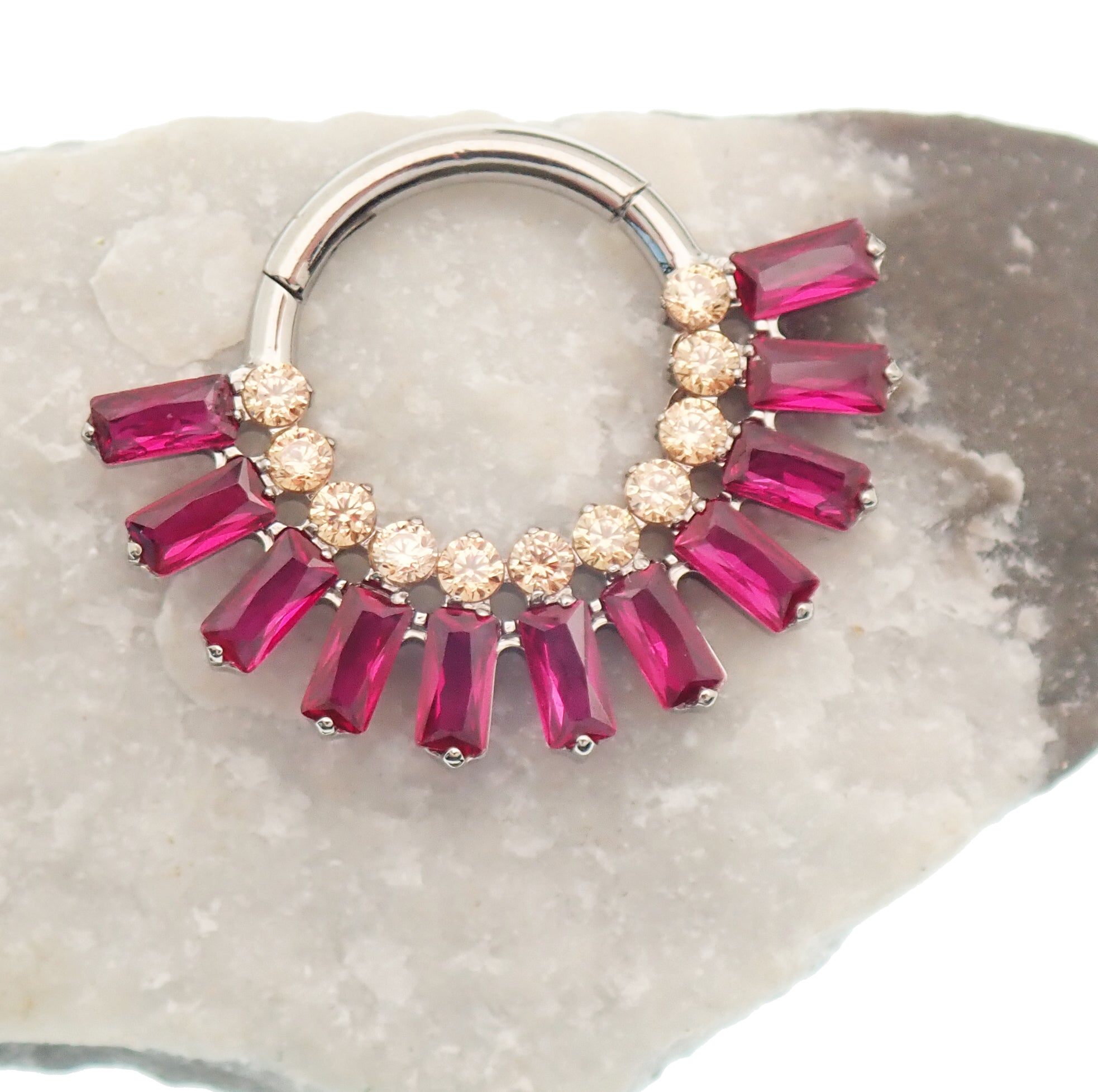 Magpie Super Nova CZ Titanium Septum Clicker 16g with 8mm diameter, featuring cerise and champagne colors.