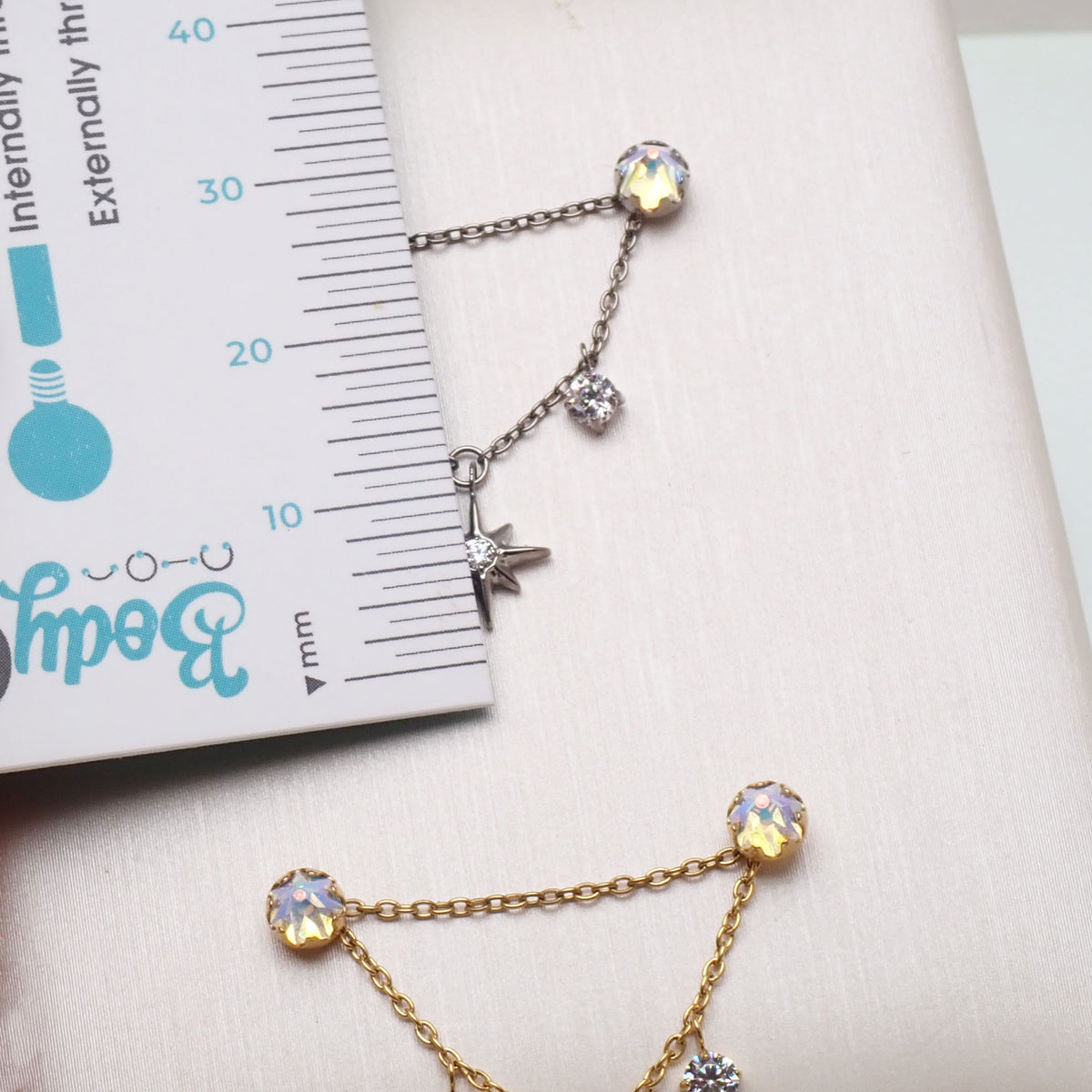 Add On piercing double chain Titanium