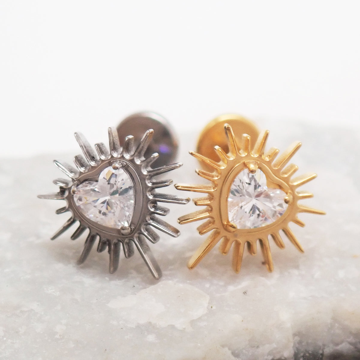 Implant Titanium Starburst Heart CZ Flatback Piercing, Internally Threaded