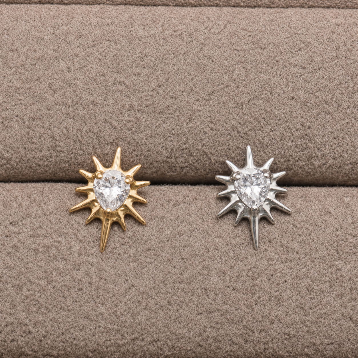 Implant Titanium Starburst Heart CZ Flatback Piercing, Internally Threaded