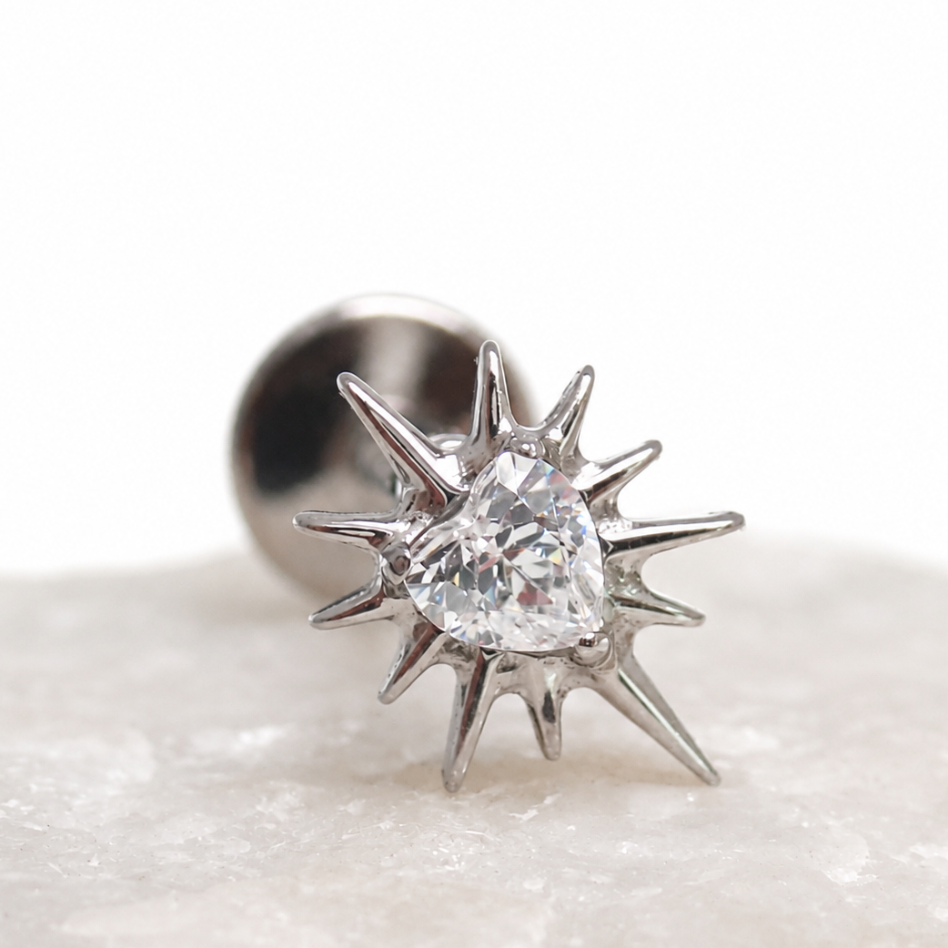 Implant Titanium Starburst Heart CZ Flatback Piercing, Internally Threaded