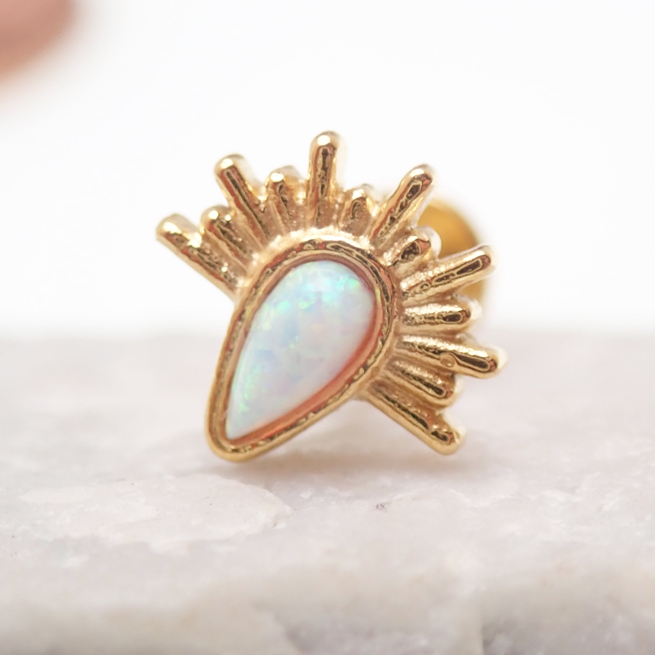 Implant Titanium Opal Flatback Piercing, Internally Threaded