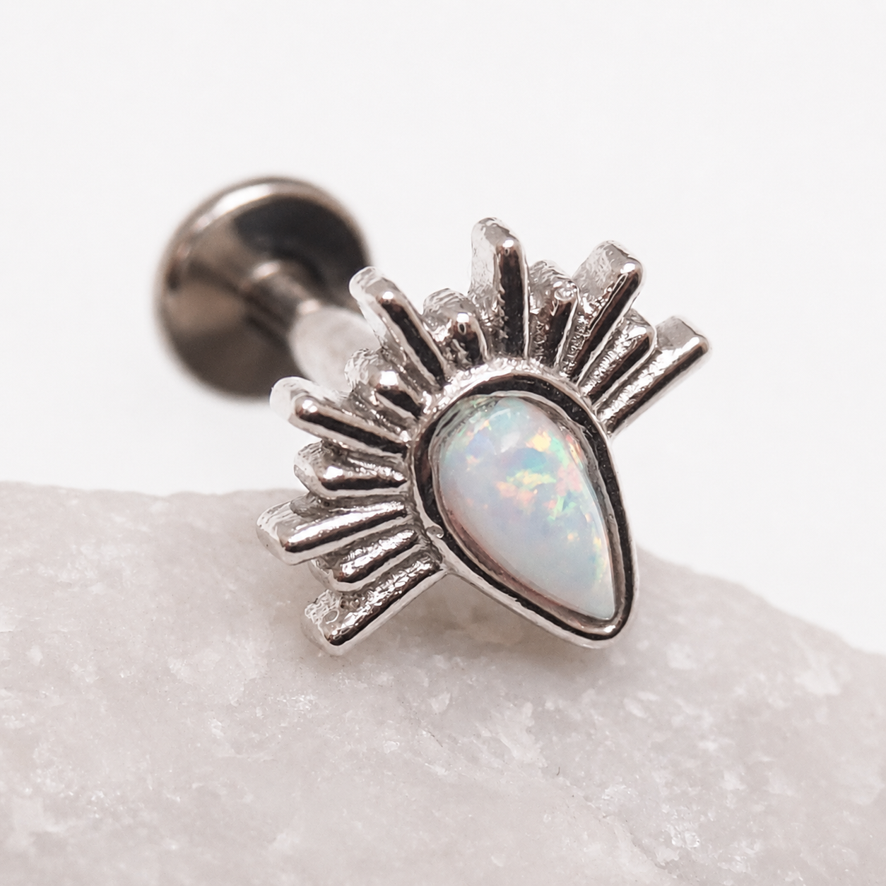 Implant Titanium Opal Flatback Piercing, Internally Threaded