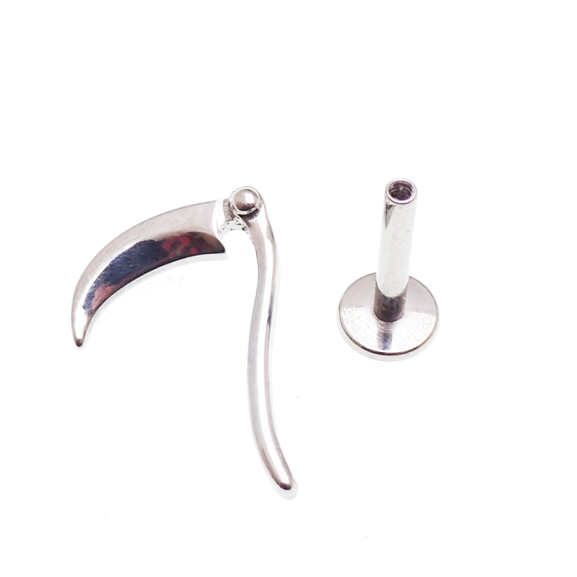 Internally Threaded SCYTHE Titanium Flatback Piercing – Body