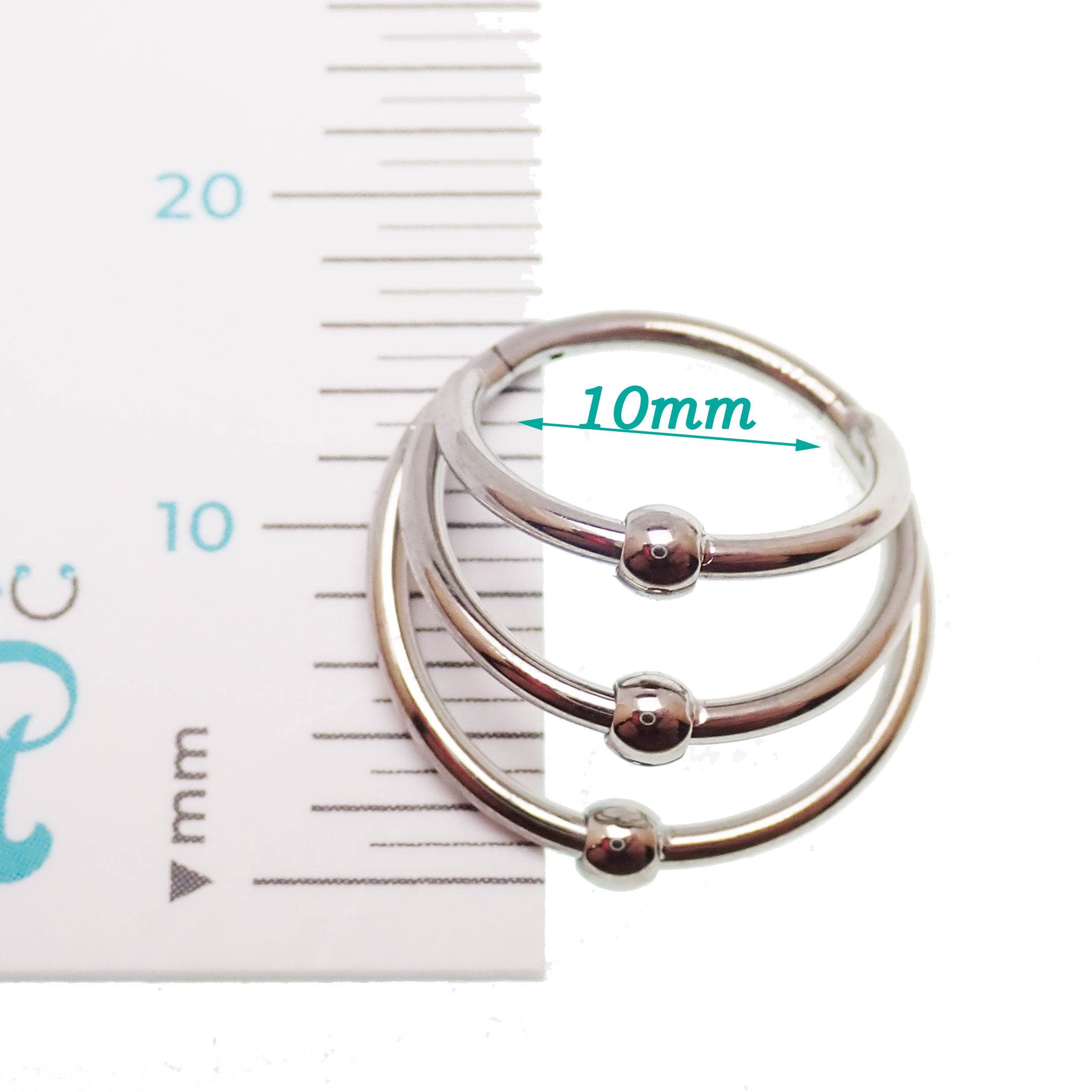 Implant Titanium 3 tier Fan Stack Hinged Titanium Clicker · Septum/Daith/Helix · 16g Hoop 10mm