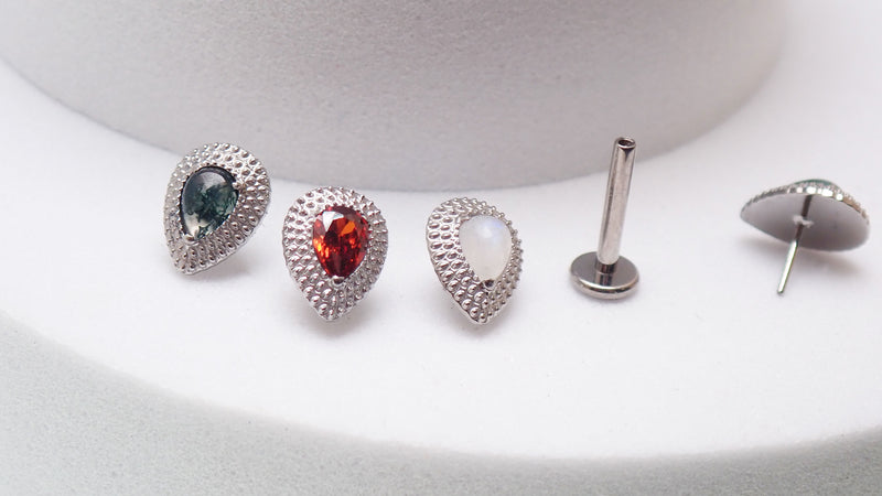 Titanium Push-Fit Teardrop Piercing – Single Stud | Moss Agate, Garnet, Moonstone |