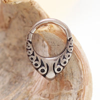 Implant Grade Titanium Teardrop Shaped Engraved Clicker- 16g 8mm