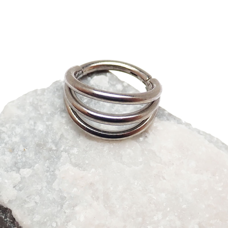Tri-Hoop Titanium Clicker 16g