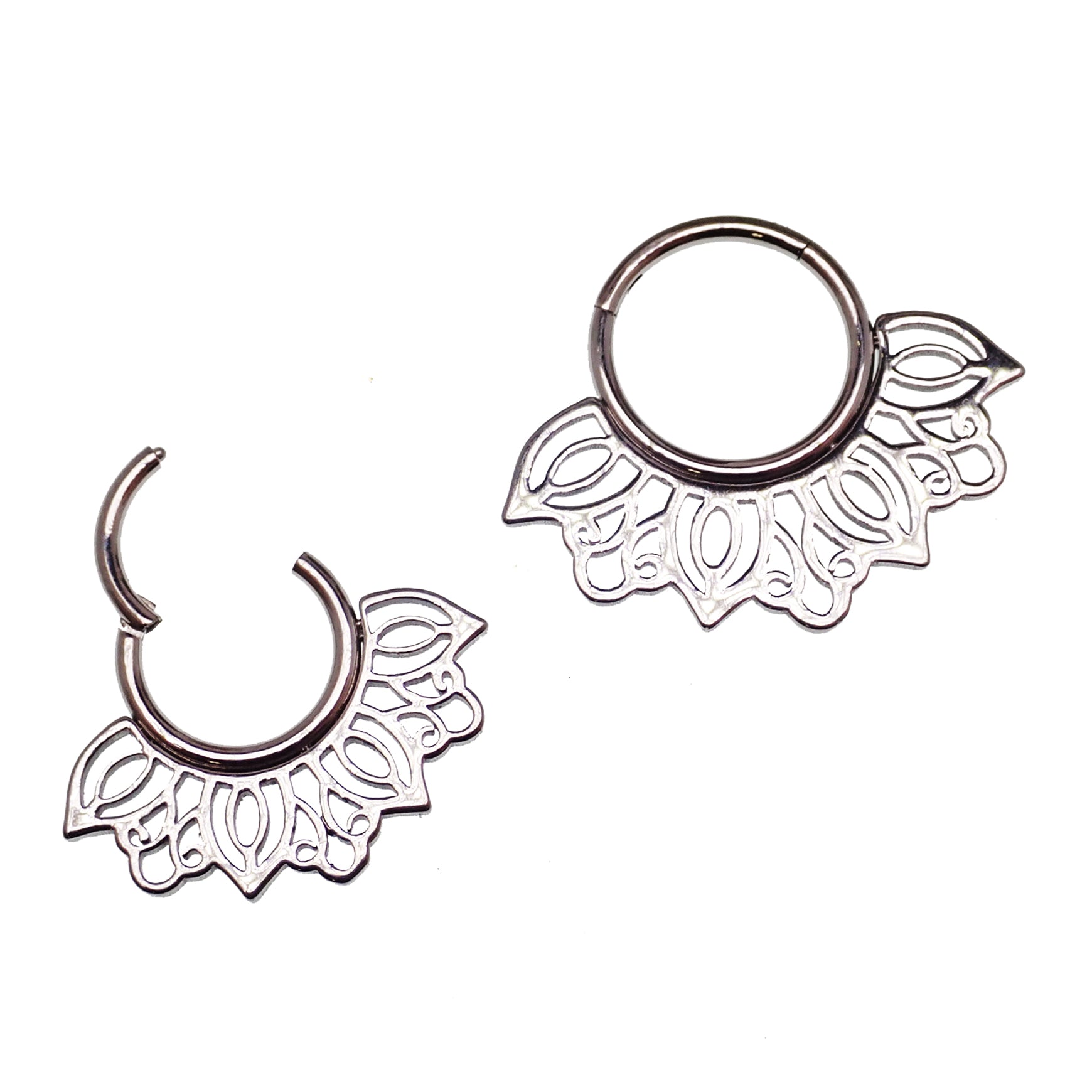 Filigree titanium clicker body jewelry in 16g with intricate design, from Body Clickers.