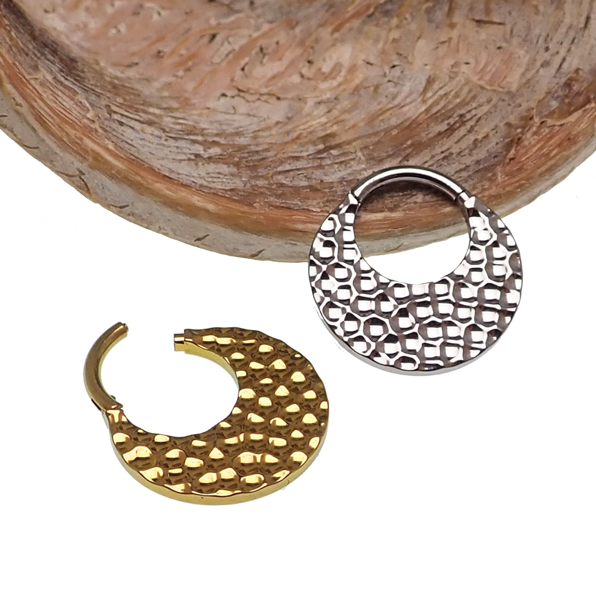 Hammered titanium 16g body jewelry clicker by Body Clickers, featuring an 8mm hammered design for a sleek look.