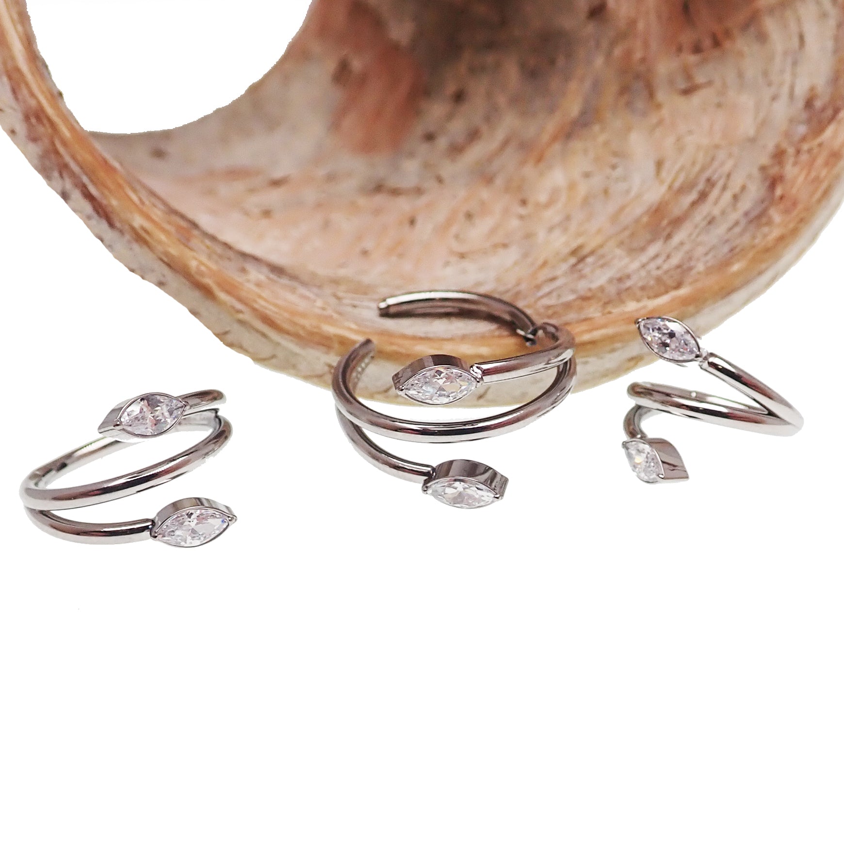 Vine Leaf CZ clicker body jewelry in 16g with 8mm vine leaf design by Body Clickers