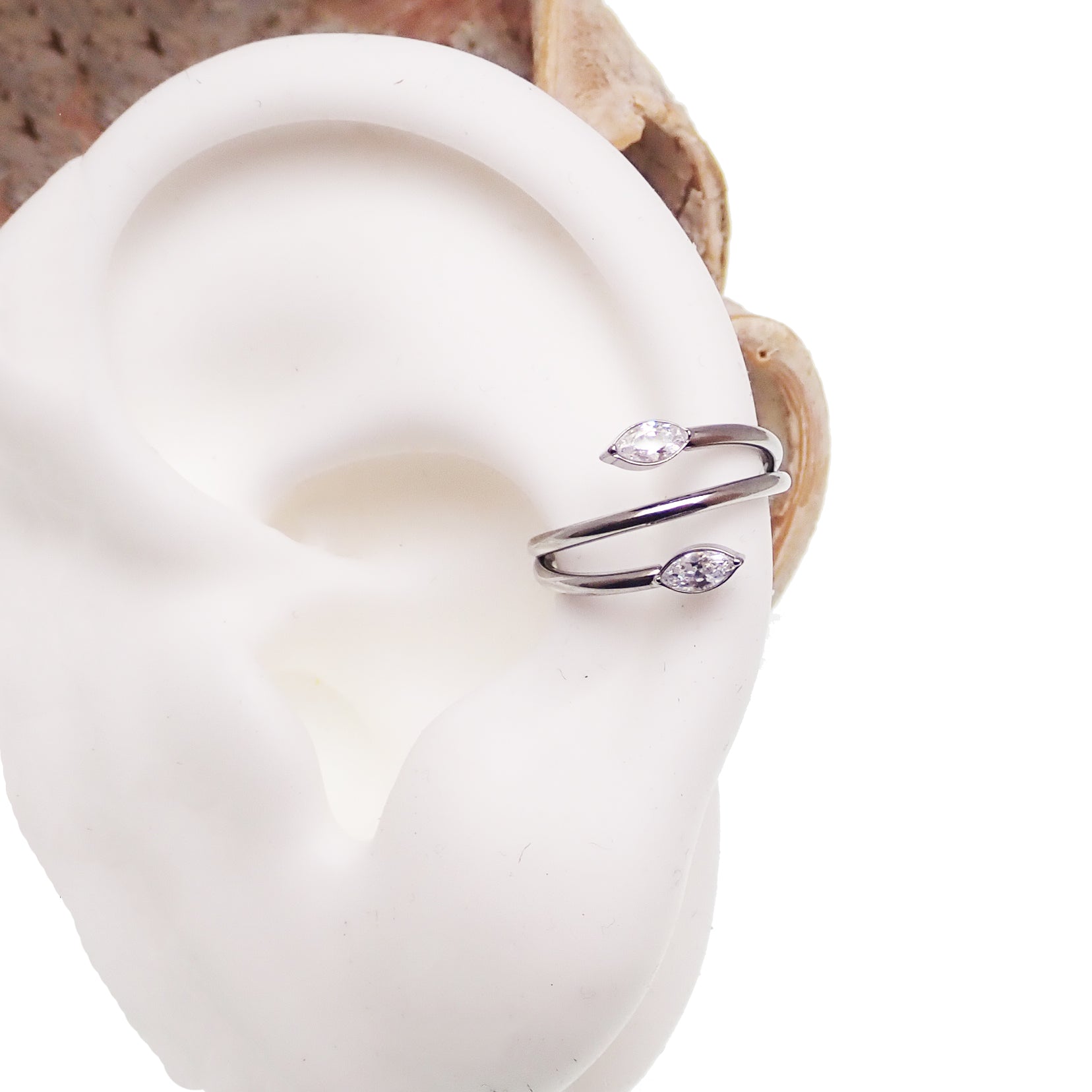 Vine Leaf CZ Clicker body jewelry by Body Clickers, 16g with 8mm vine leaf design and sparkling cubic zirconia accents.