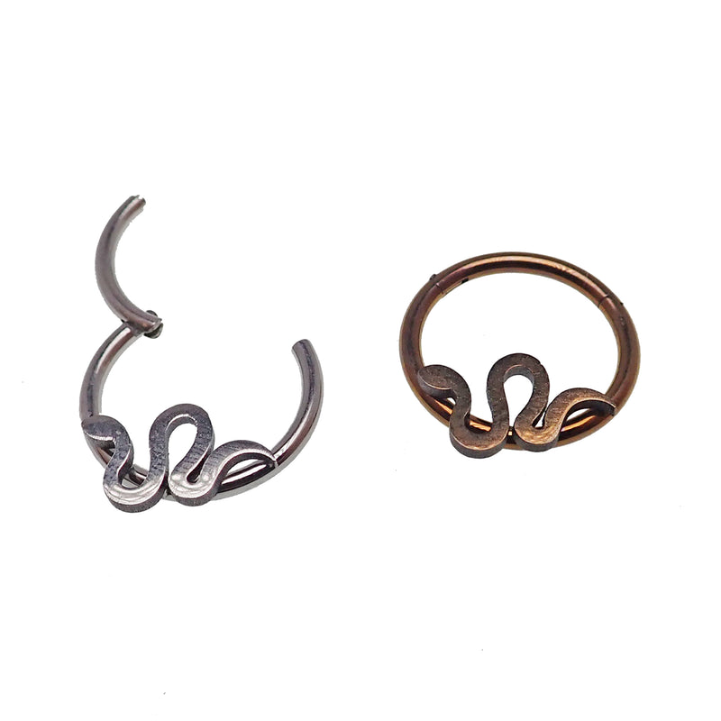 Body Clickers Flat Snake Clicker 16g body jewelry with sleek, flat design and snake pattern for pierced cartilage or septum.