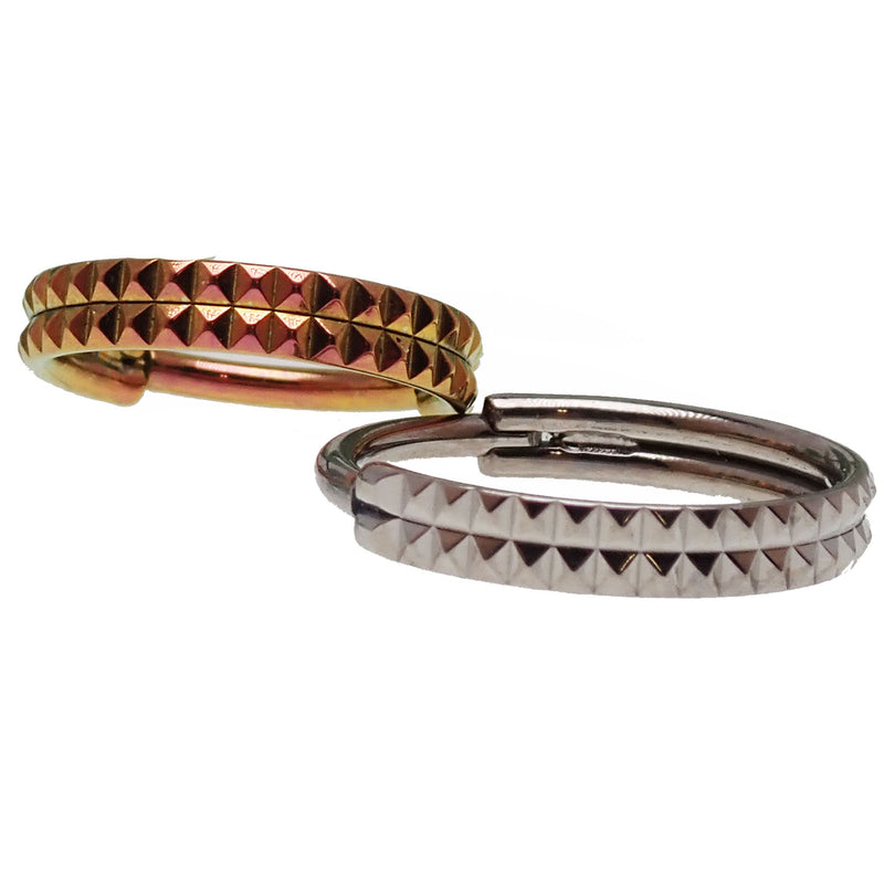 Engraved double row hinged clicker body jewelry in 16g with 8mm size, featuring detailed engraving and sleek design.